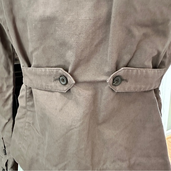 Banana Republic Pleated Button Utility Jacket | Size 2 - Picture 14 of 15
